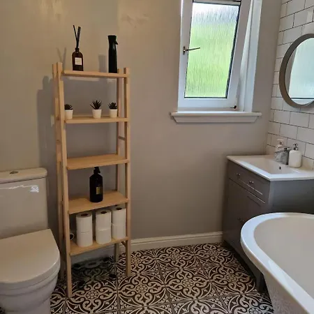 Bright 2 Bedroom Flat Edinburgh Edinburgh