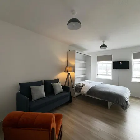 Castle G2 إدنبرة