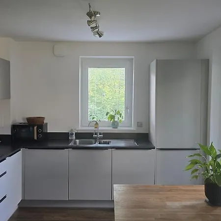 Apartment Modern Riverside