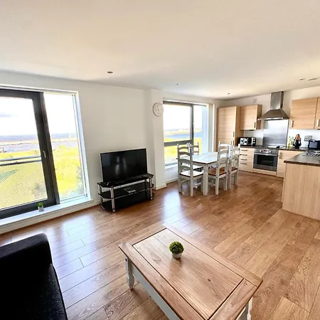 Britannia Ocean Park - Fast Wifi And Free Parking Daire *