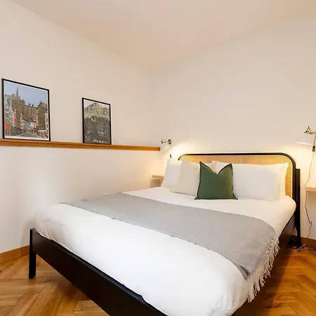 Argyl - The Foundry, A Bright One Bedroom House With Balcony 度假居 爱丁堡