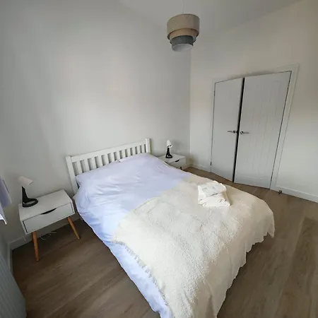 Cozy Corner 2 Bedroom House Дом отдыха Эдинбург