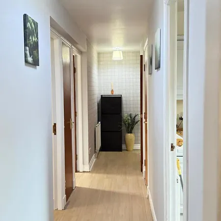 Centre Flat شقة إدنبرة