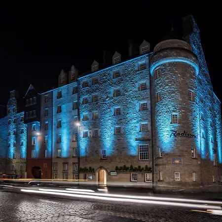 מלון Radisson Blu Hotel, Centre 4*