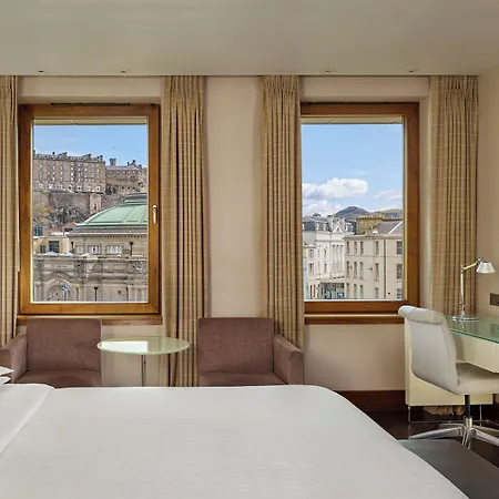 Sheraton Grand & 5* إدنبرة