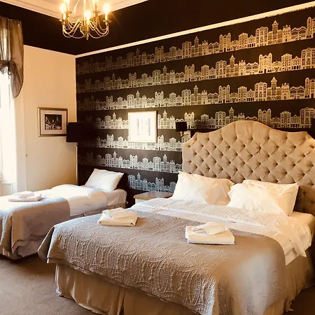 Allison House 17 3* 에든버러