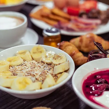 Doubletree By Hilton Centre Hotel 4*