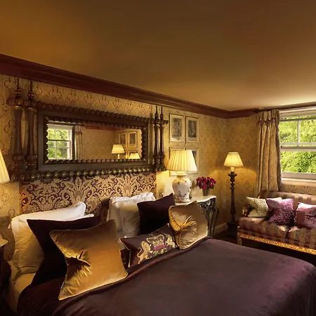 מלון Prestonfield House 5*