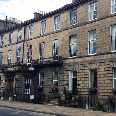 فندق Royal Scots Club 3*