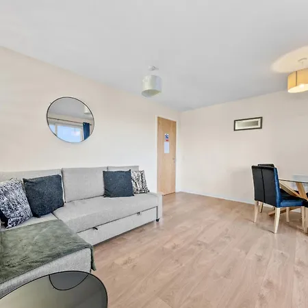 Hawkhill 1 Bedroom - Эдинбург