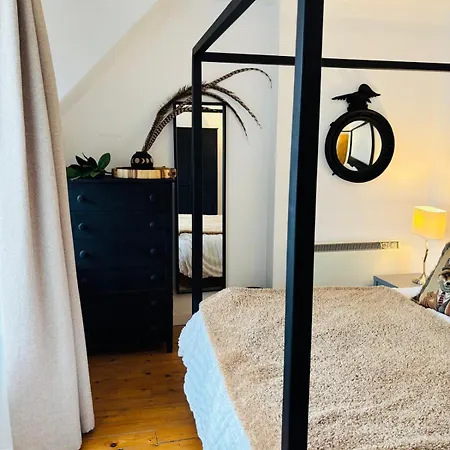 Apartment Diagon Alley Two Bed Victoria Street Grassmarket