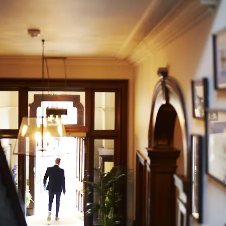 The Roseate - Small Luxury Of The World Hotel