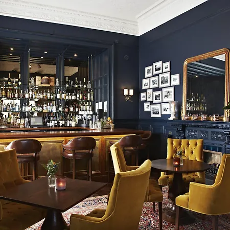 Hotel The Roseate - Small Luxury Of The World