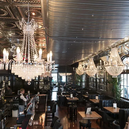 Hotel Angels Share 4*