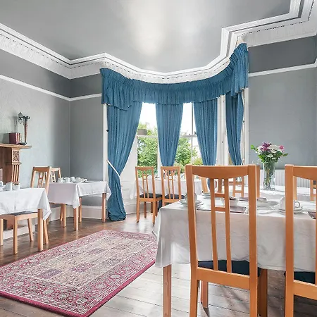 Pensionat Aynetree 3*