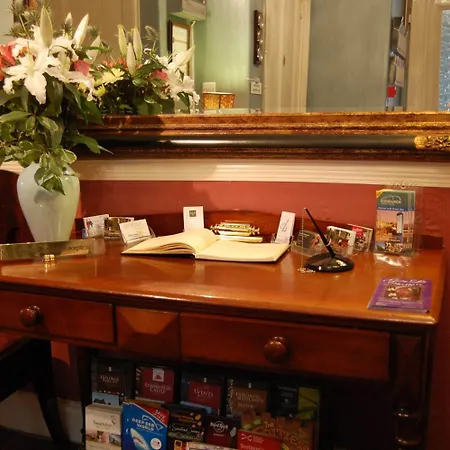 A-haven Townhouse 3* Edinburgh
