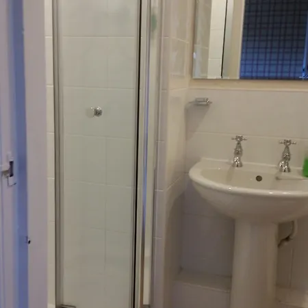 Grosvenor Gardens إدنبرة