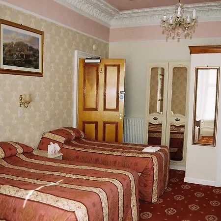 Hotel Corstorphine 3*