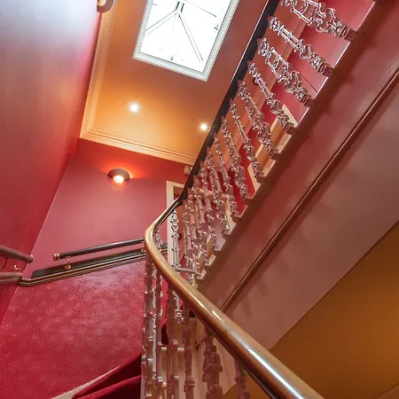 Ceilidh-donia Hotel 3*