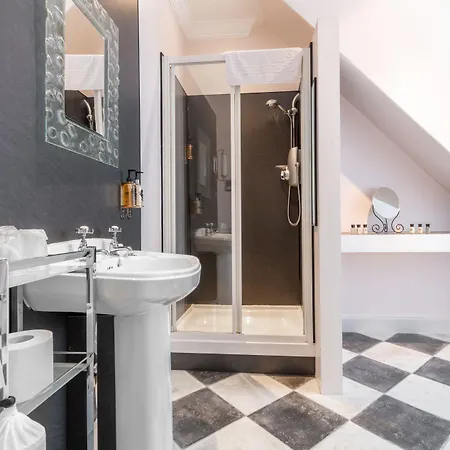 Ceilidh-donia Hotel Edimburgo