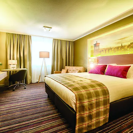 Leonardo Haymarket 4*