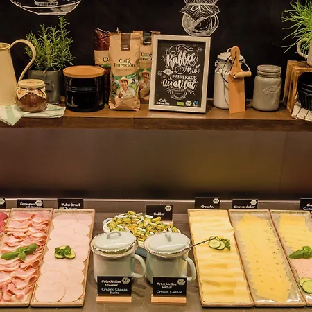 爱丁堡皇家一号汽车旅馆 酒店 3*