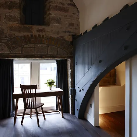Old Town Chambers, Autograph Collection 5* Edinburgh