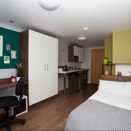 Unite Students - Sugarhouse Close - Royal Mile Apartment *