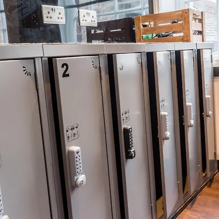 Code - The Loft, Hostel