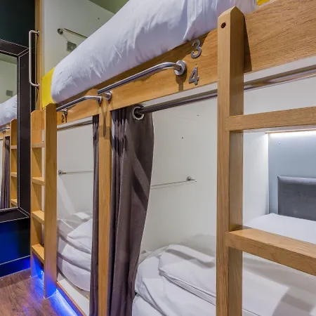 Code - The Loft, Hostel