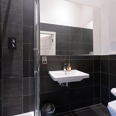 Destiny Scotland - Q-residence