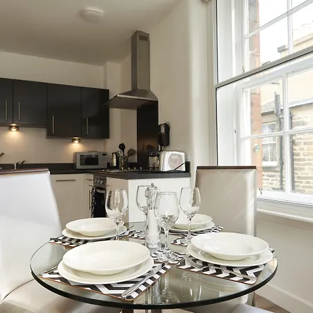 Braid By Mansley Aparthotel