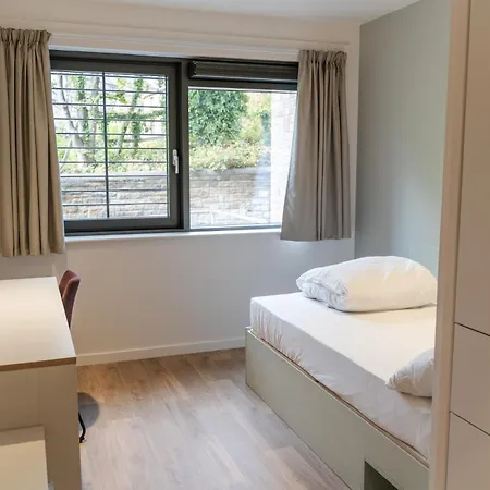 Destiny Student - Burnet Point شقة *