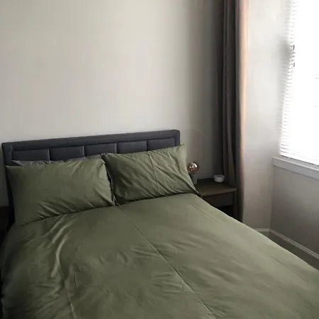 Apartamento Charming West End Flat
