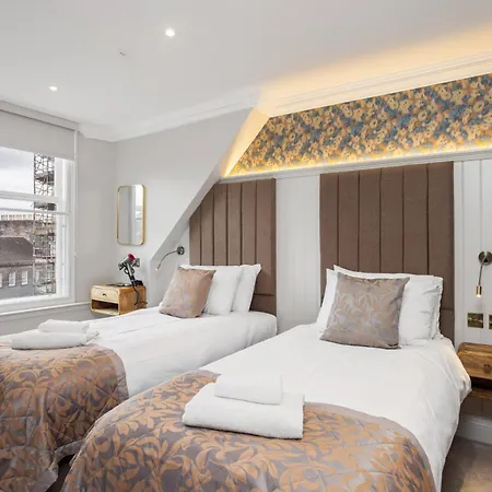 Prime Luxury 3 Bed אדינבורו