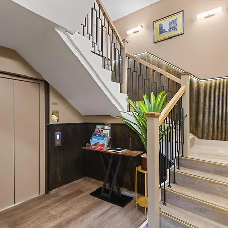 דירה Prime Luxury 3 Bed *