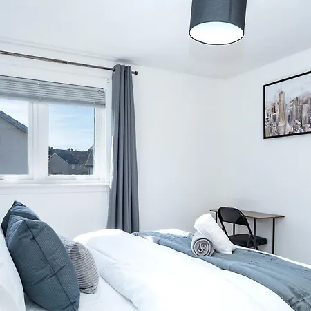 Apartament Elegant 3br Home, Centre And Free Parking Edynburg