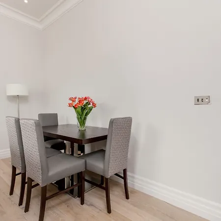 Apartmán Destiny Scotland - Chisholm Hunter