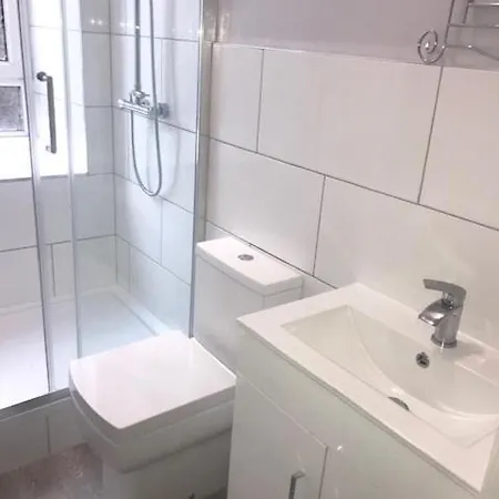 Διαμέρισμα Elm Row Spacious And