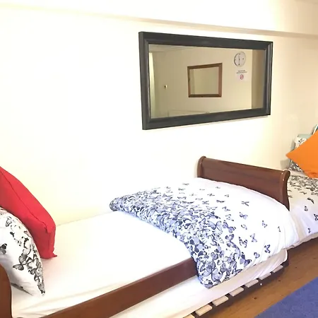 The Cumberland Townhouse شقة