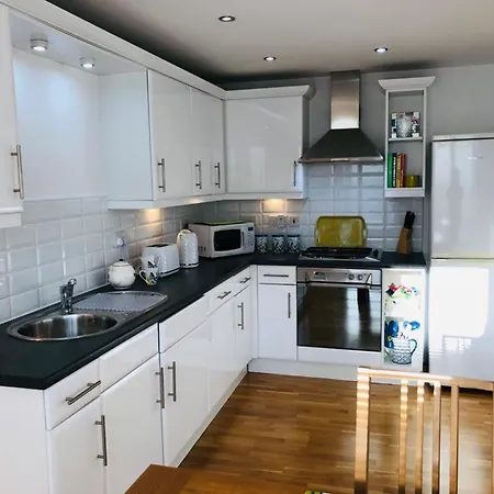 Apartmán Remarkable 2 Bed In