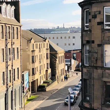 Remarkable 2 Bed In