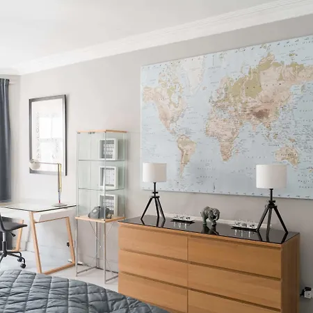 Beautiful & Bright 2bd Flat - Haymarket *