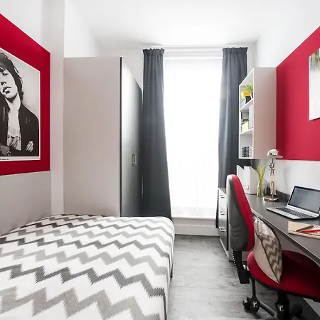 Yugo Explore - Arran House Édimbourg