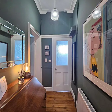 アパート 2-bedroom