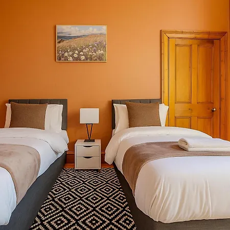 Grand Old Town Home, View, Cinema, Sleeps 10