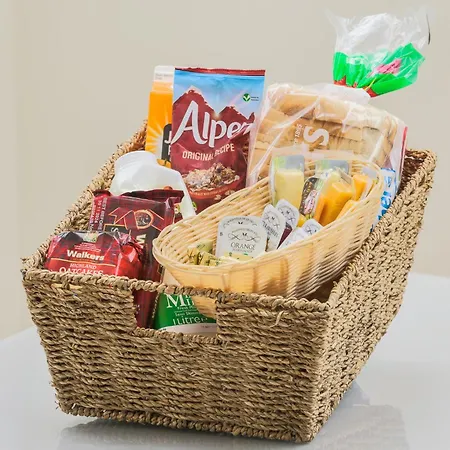 Apartmanhotel Holyrood 4*