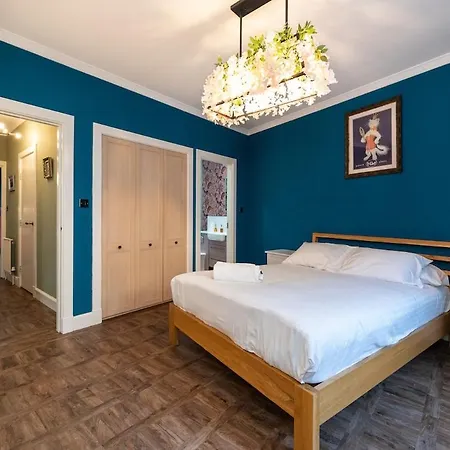 Luxury Flat With Ensuite * Edinburgh