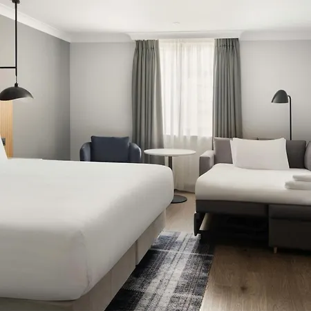 Marriott Holyrood 4* Edinburg