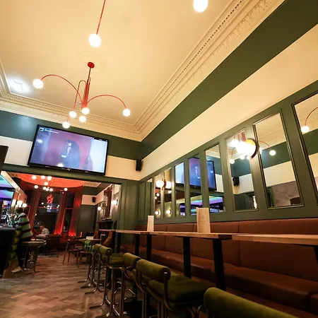 Revolver Hostel